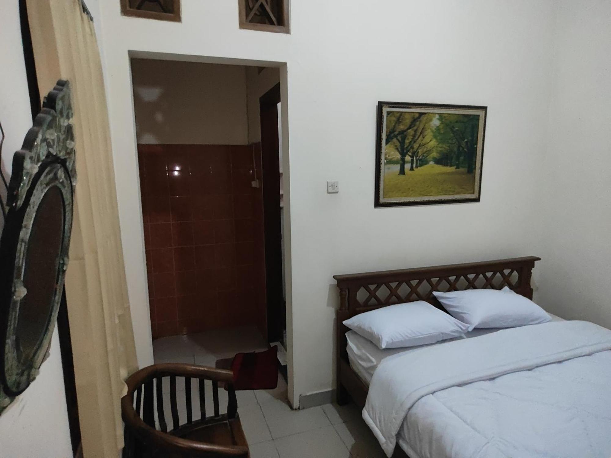 Tirto 27 Homestay Yogyakarta Exterior foto